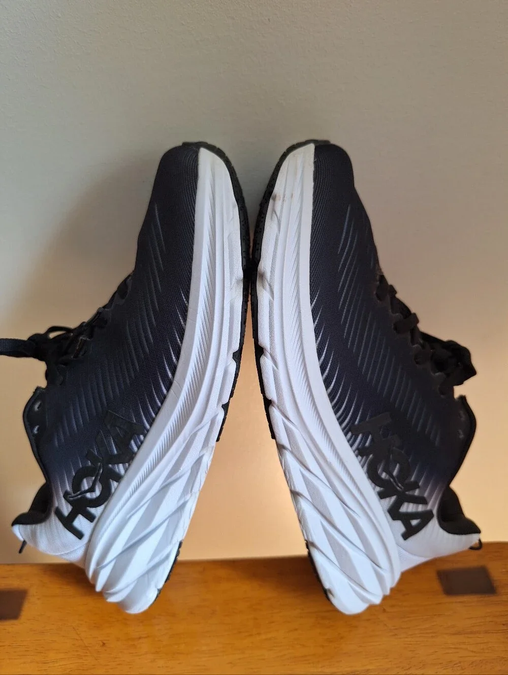 Hoka Rincon 3 Women's Black And White Size 7.5D